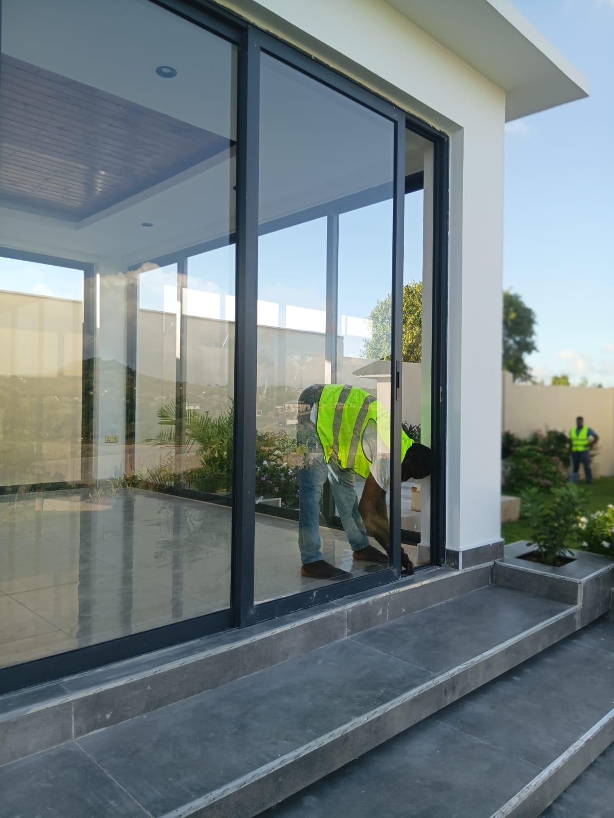 10 Office Cleaning Tips for a More Productive Workspace in Mombasa - Ibsois Enterprises cleaning blog